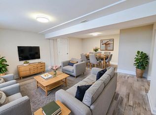 510 Queen Victoria Dr, Hamilton, ON L8W1G9