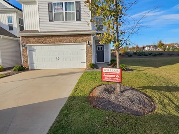 517 Yellow Fox Rd, Greer, SC 29650