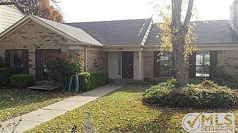 1st image of 2118 Villawood Ln