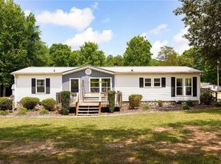 119 Archie Ln, Lexington, NC 27295
