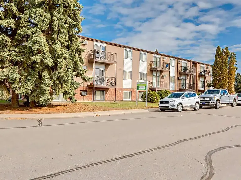 68 Cypress Way SE — Photo 21