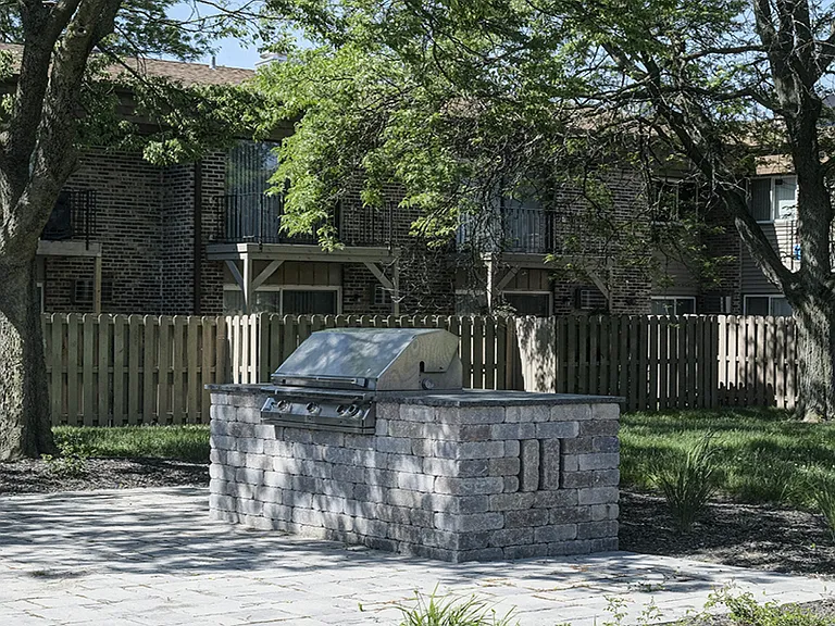 Eagle Creek Apartments — Photo 24