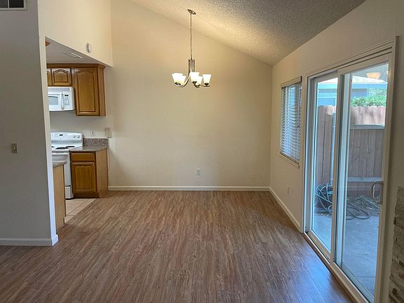 5th image of 6044 Ogden Nash Way