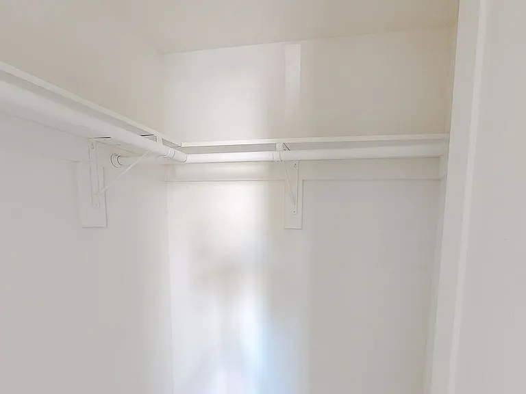 953 N Mariposa Ave #2 — Photo 12
