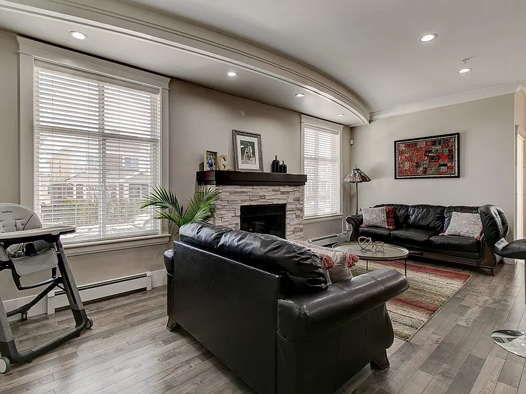 15598 Goggs Ave #MAIN — Photo 8