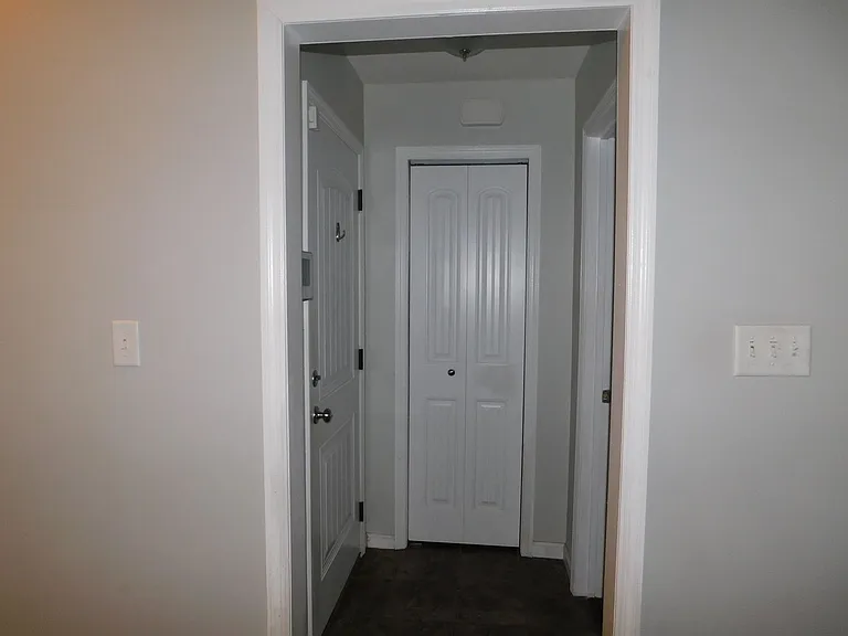3498 Butler Woods Dr — Photo 4