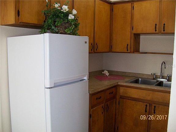 3rd image of 1750 Morrill St #4