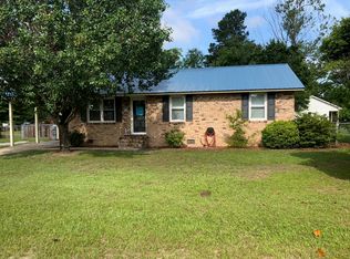 627 Robson St, Manning, SC 29102