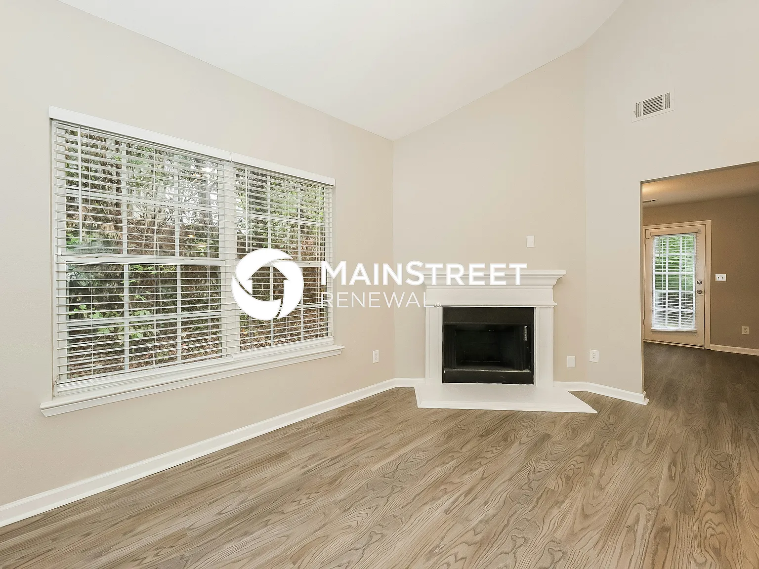 10123 Deep Creek Dr — Photo 2