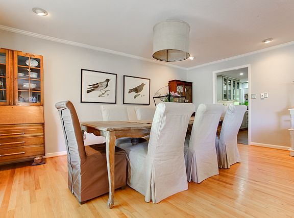4th image of 6844 Brants Ln