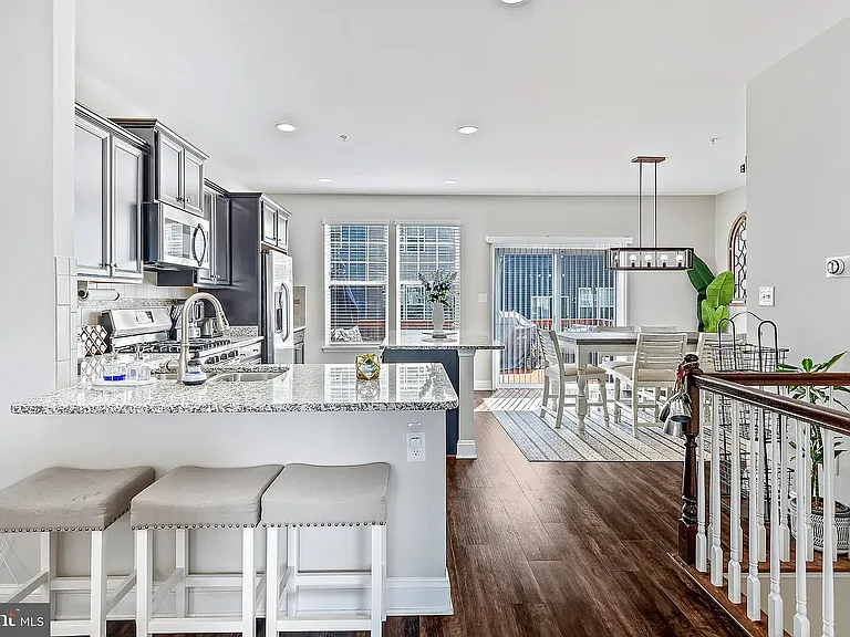 6509 Britannic Pl — Photo 8