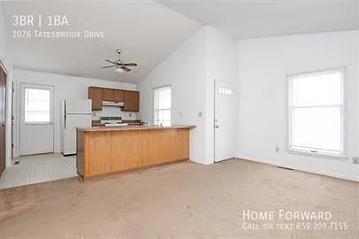 1076 Tatesbrook Dr — Photo 10