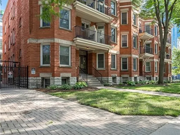 275 Queens Ave #301, London, ON N6B 1X2