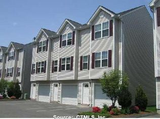 494 Naugatuck Ave APT 3B, Milford, CT 06460