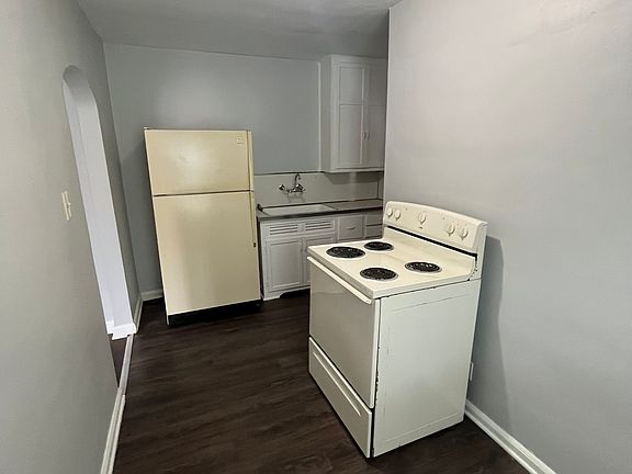 5th image of 1308 N Chester Ave