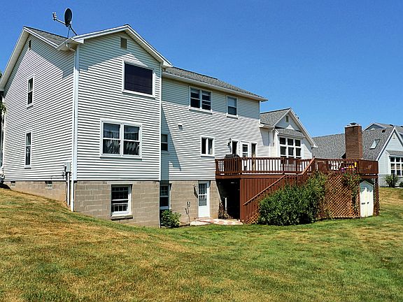 2nd image of 78 Chardonnay Dr