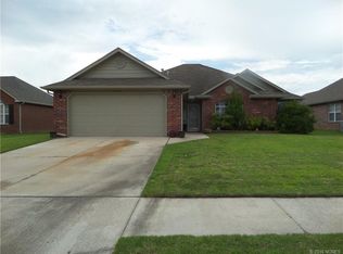 13146 E 129th St N, Collinsville, OK 74021