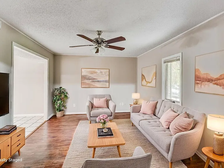 24 Autry Dr — Photo 6