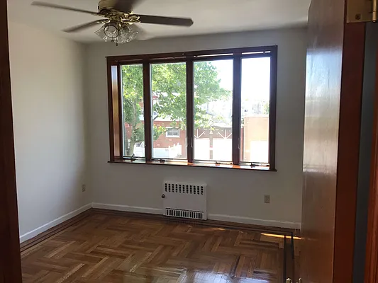 Rented by Johanna Gyuro, LREB | media 5