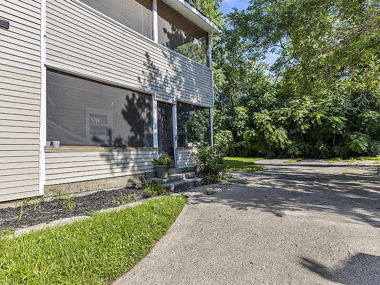 851 Park St SW #1 — Photo 15