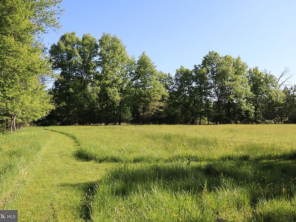 1st image of 1583 Chestnut Ridge Rd
