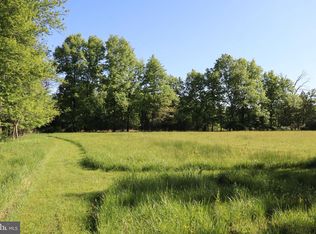 1583 Chestnut Ridge Rd, Upper Black Eddy, PA 18972
