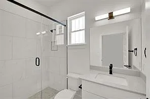 7601 Carver Ave #1 — Photo 17