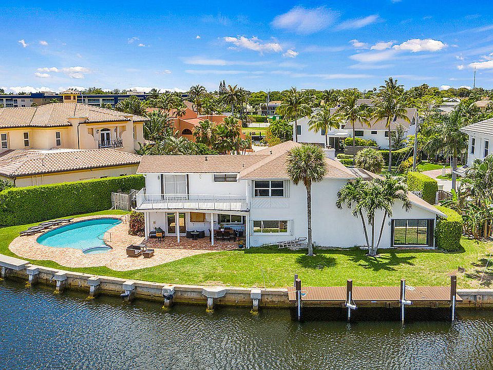 Home For Sale In Tropic Isle