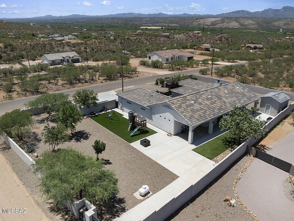 1st image of 104 Camino Mar