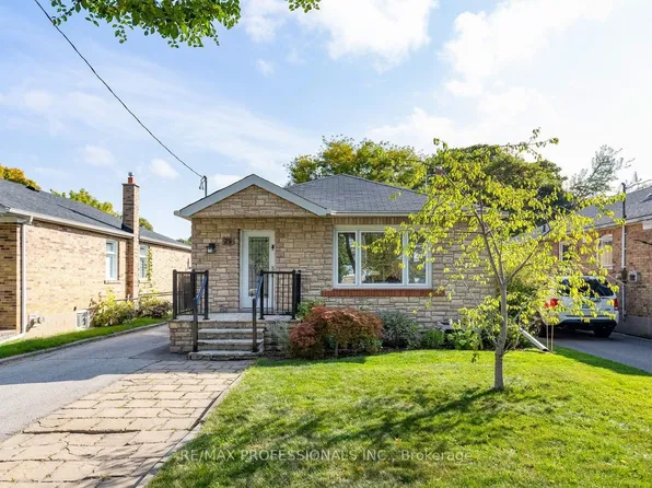 25 Charleston Rd, Toronto, ON M9B 4M6