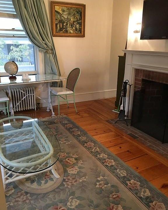 1st image of 26 Bassett St #0
