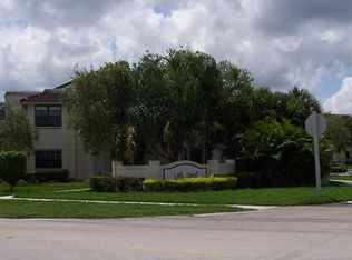 519 Racquet Club Rd APT 50, Weston, FL 33326