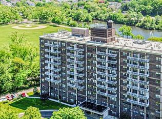 1100 Clove Rd APT 2B, Staten Island, NY