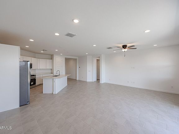 5th image of 7841 W Staghorn Rd