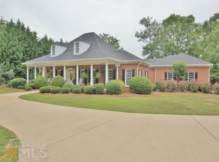 175 Lees Overlook, Fayetteville, GA 30214