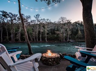 564 Cypress Valley Rd, Cuero, TX 77954