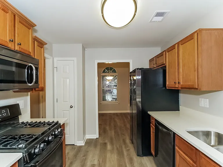 254 Highland Falls Blvd — Photo 7