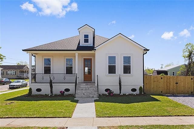 1st image of 4920 Dreux Ave