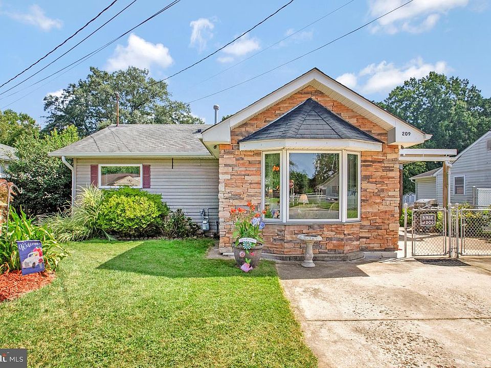 1st image of 209 Carroll Rd