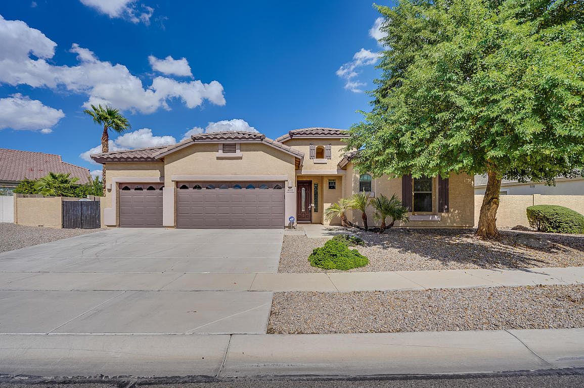 8722 W Carole Ln, Glendale, AZ 85305 | Zillow