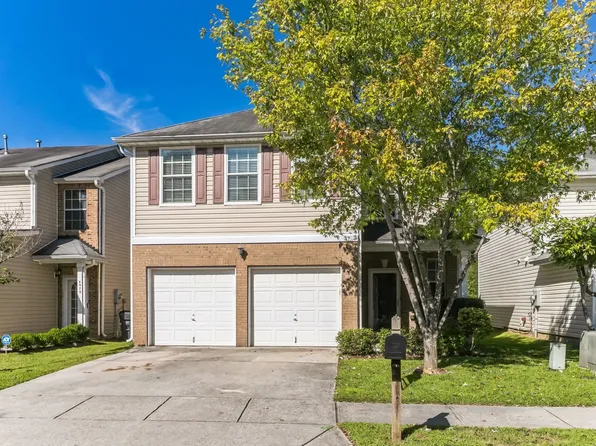 1869 Roble Dr, Atlanta, GA 30349
