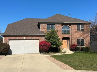 2484 Warwick Ct, Aurora, IL 60503