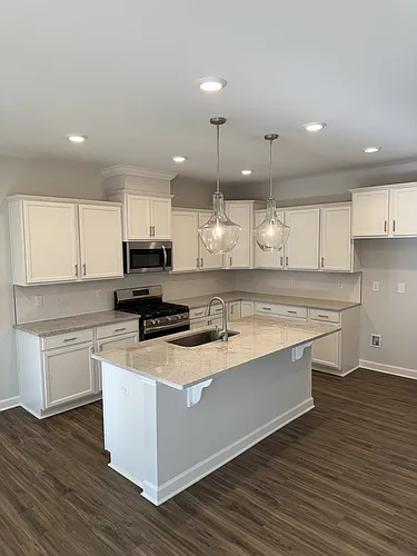 31 Fairwinds Dr Photo 1