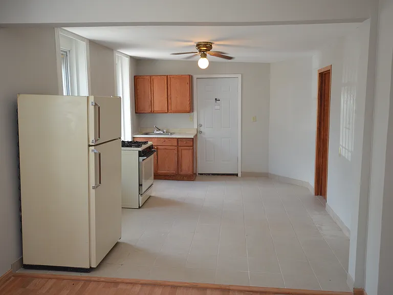 2815 W 25th Pl #R1A — Photo 3
