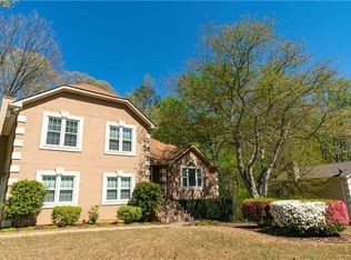 1553 Glencrest Trl, Lawrenceville, GA 30043