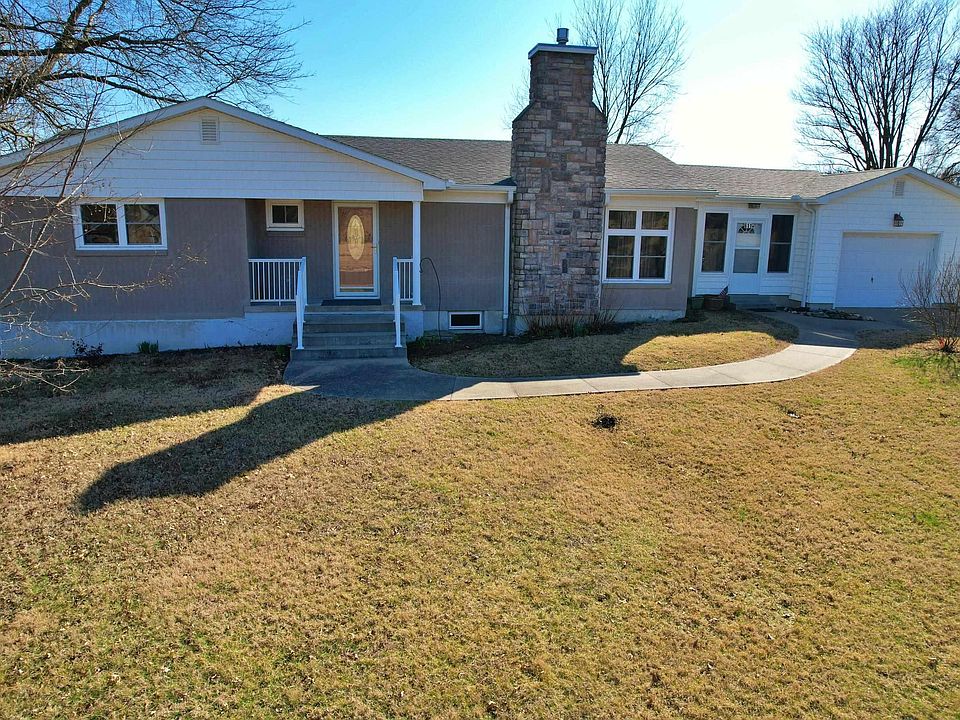 611 W 32nd St, Sedalia, MO 65301 Zillow