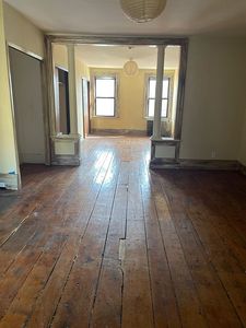 276 3rd St, Jersey City, NJ, 07302