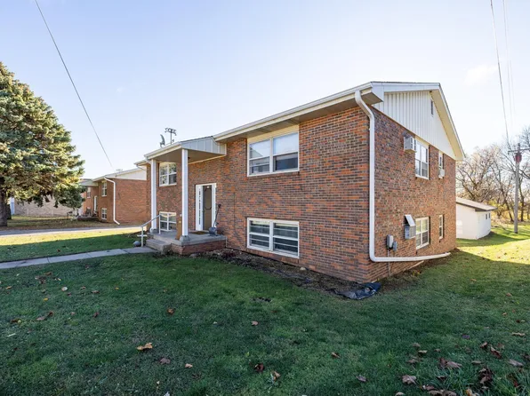 200 Cleveland Ave, Green Isle, MN 55338