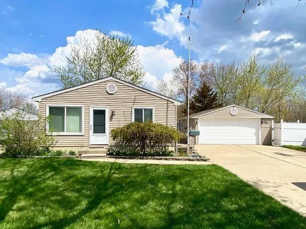 15387 Orchard St, Romulus, MI 48174
