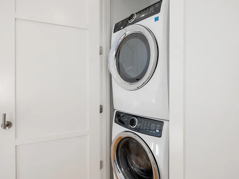 Washer/Dryer